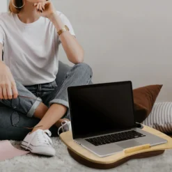COMFILAP I - Laptopunterlage Braun