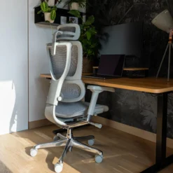 ERGOHUMAN SLIM G GEN2 | Netz - Luxus Chefsessel Hellgrau