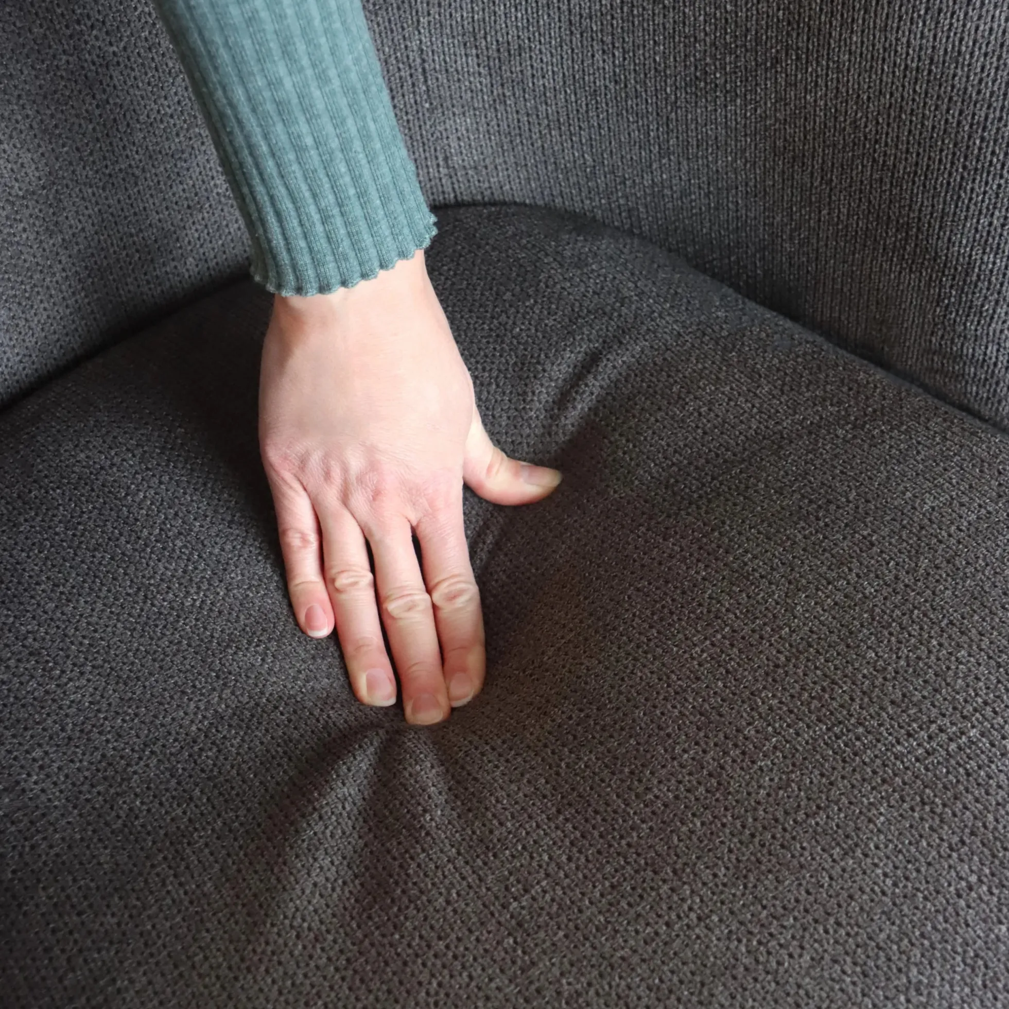 HAYRIVER - Lounge Sofa Grau