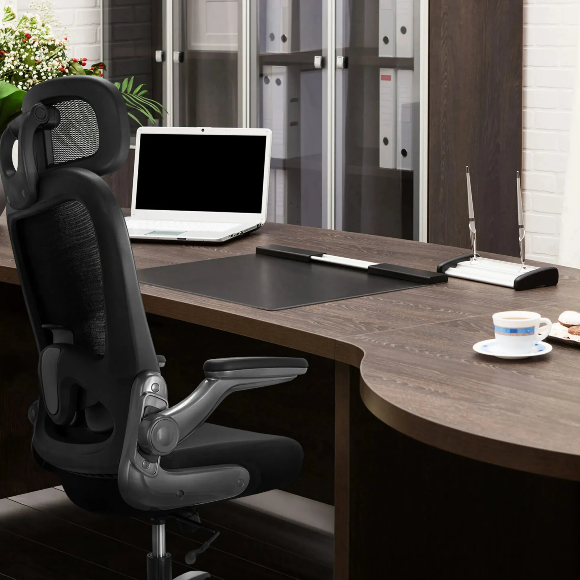 INSTRUCTOR T I PRO | Stoff/Netz - XXL Drehstuhl Schwarz
