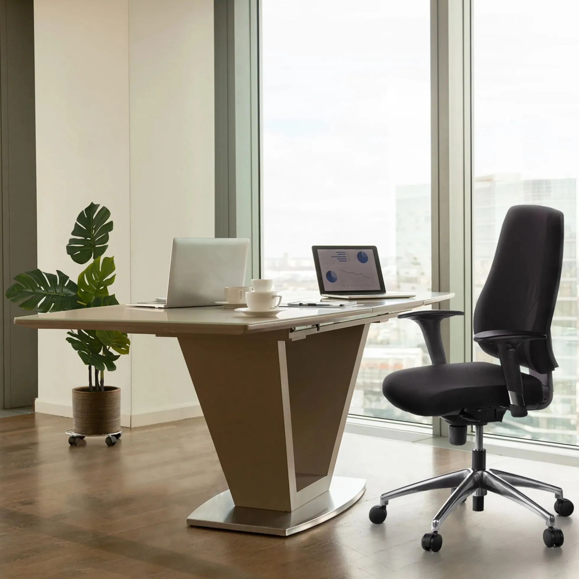 PRO-TEC 200 - Profi Bürostuhl Schwarz