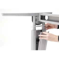 UNDA 19 S | Schreibtisch 180 x 80 höhenverstellbar Eiche/Silber